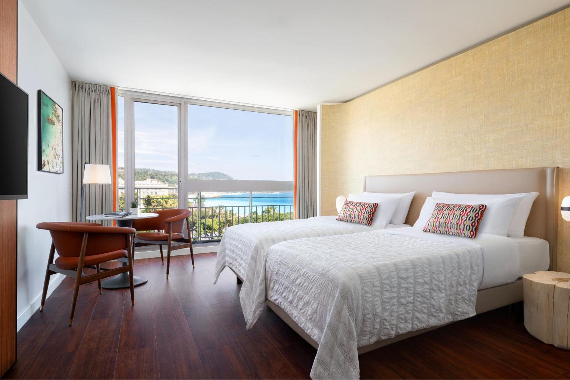 Le Meridien 4*