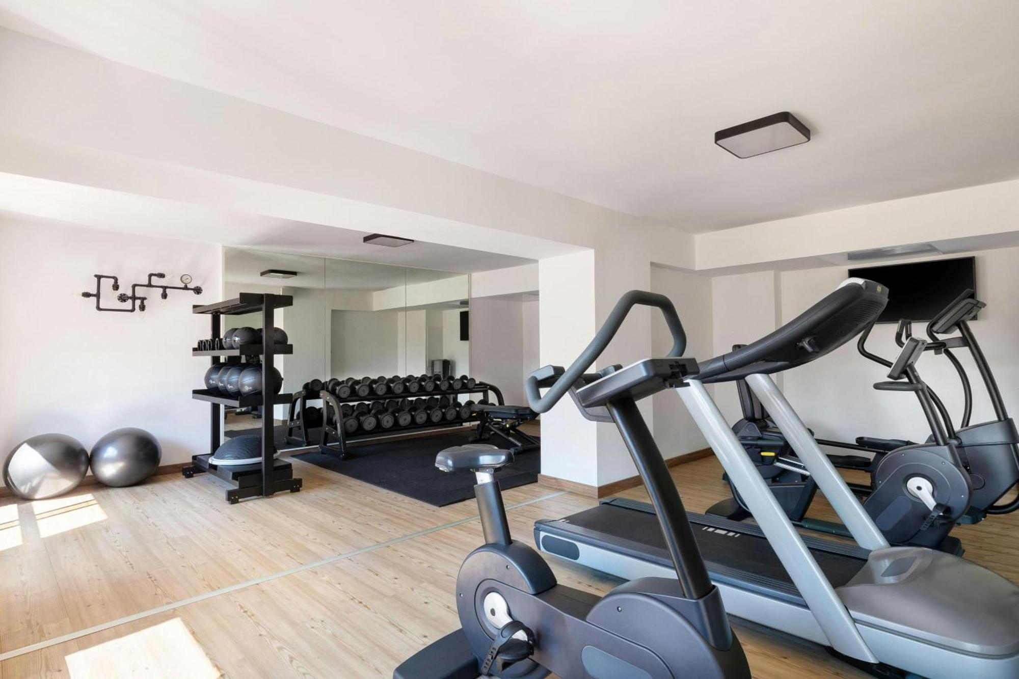 Le Meridien Nice Hotel 4*